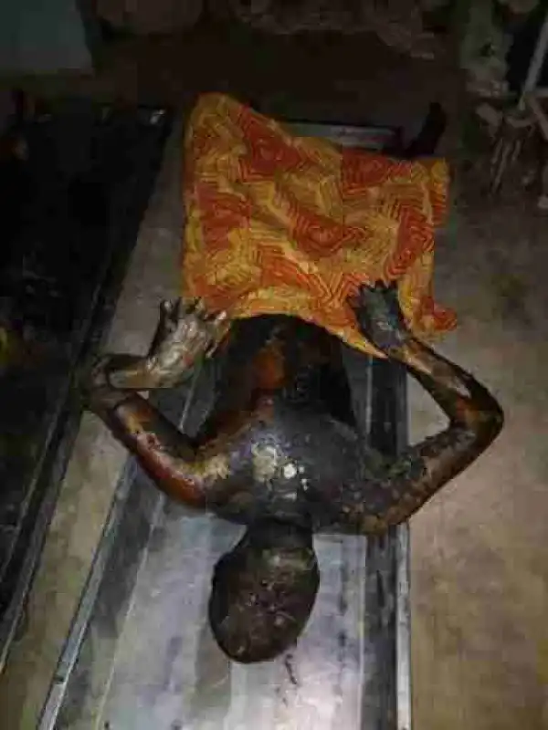 Dead Bodies Of The Policeman, His Wife & Kid Killed By Fire In Yola (Graphic)